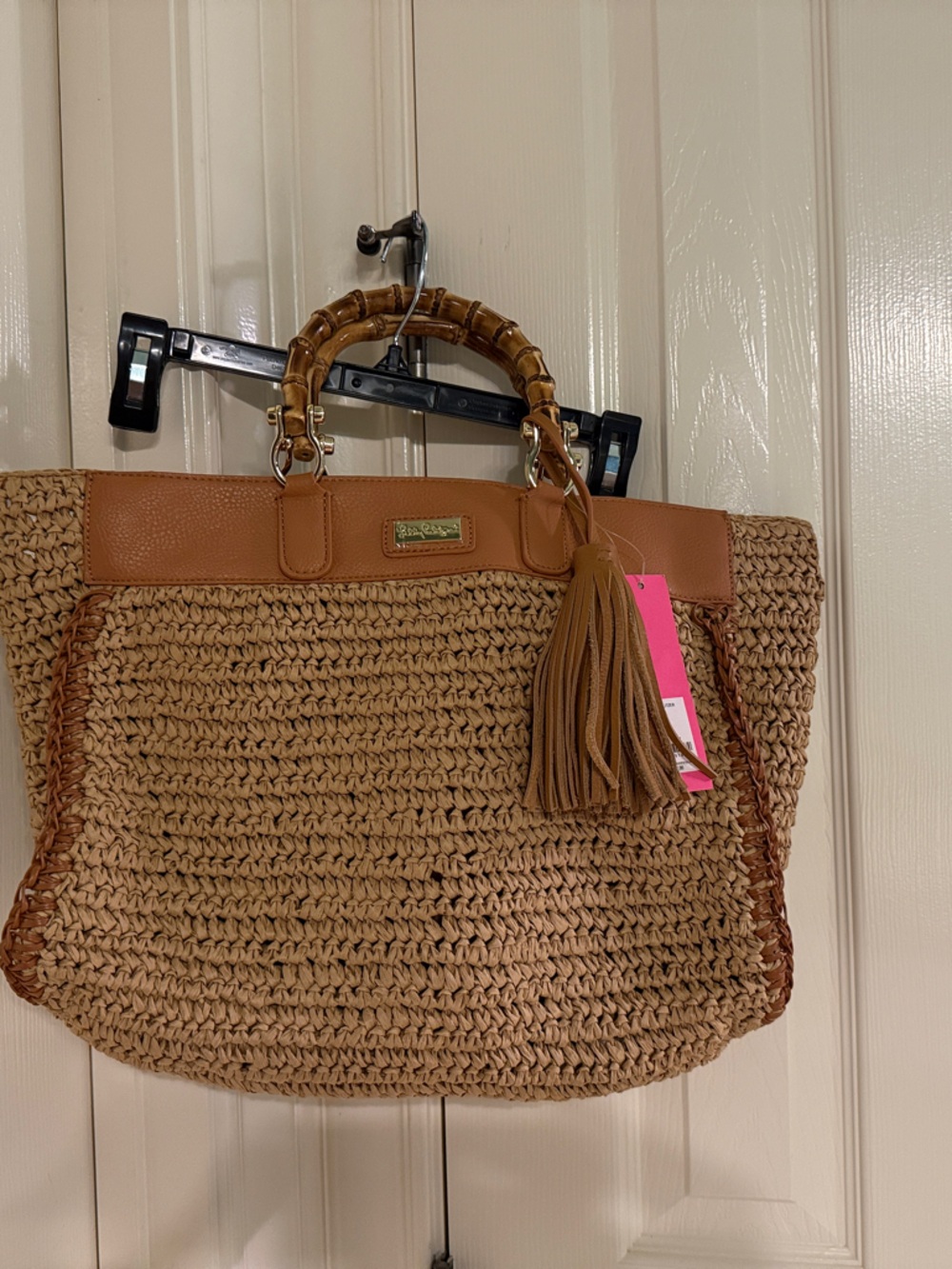 NWT Lilly Pulitzer Tan Woven Raffia Tote Bamboo Bag with Tassel Accent
